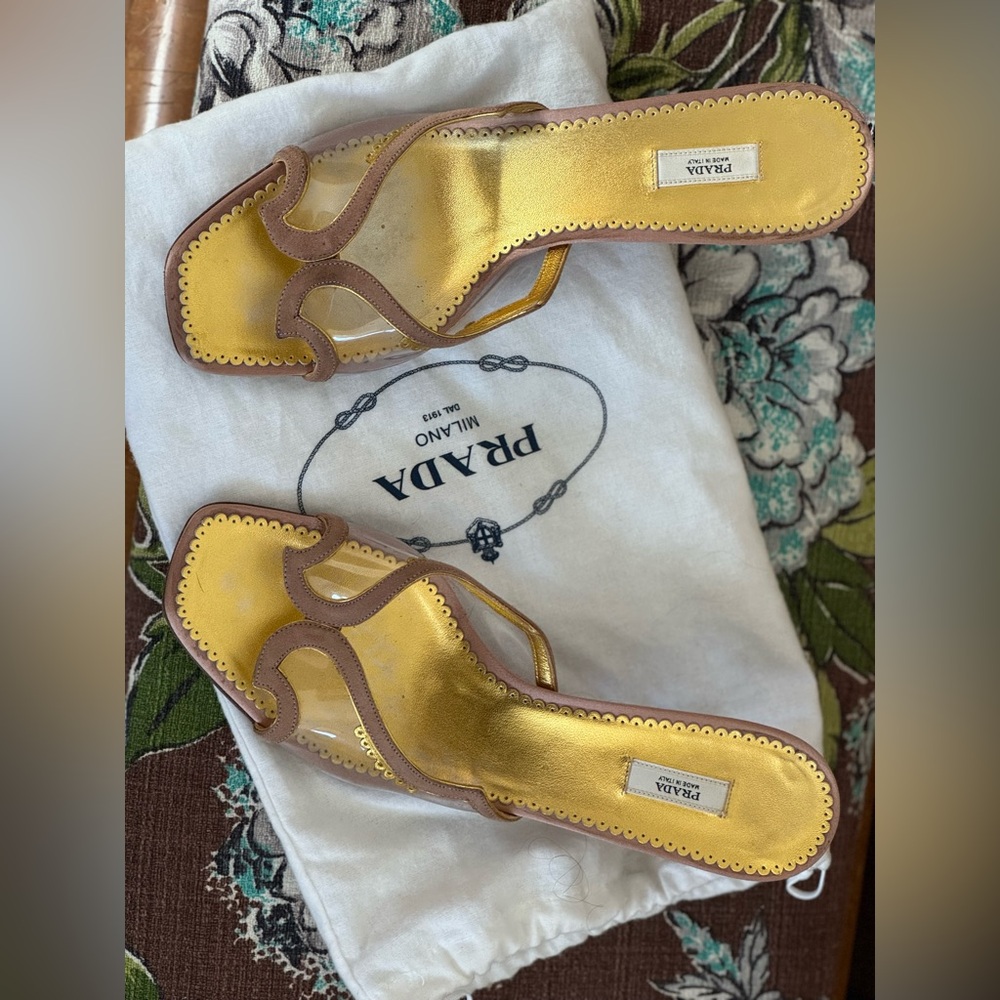 Prada kitten mule slippers 1950’s lucite carved heel retro riviera Italian